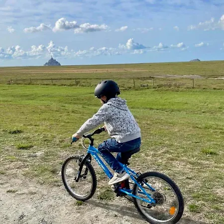 Jojotte's House Tatil Evi Genêts