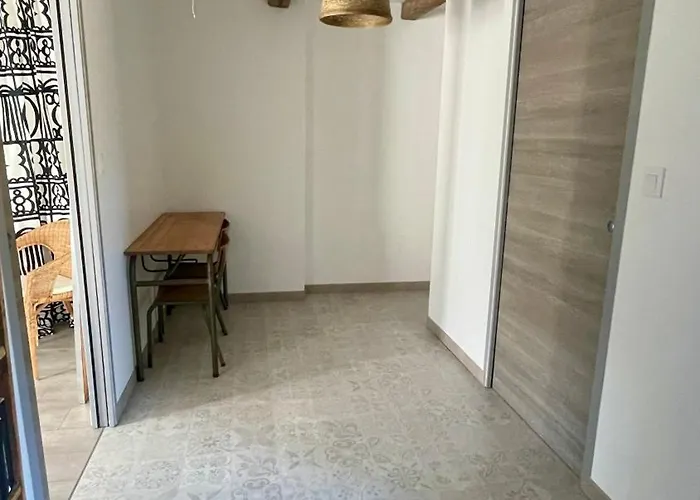 Jojotte's House Nyaraló Genêts